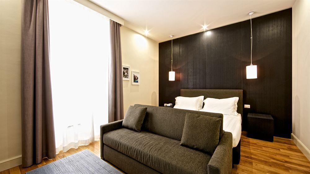 Rhome Terminal Gasthuis 2*